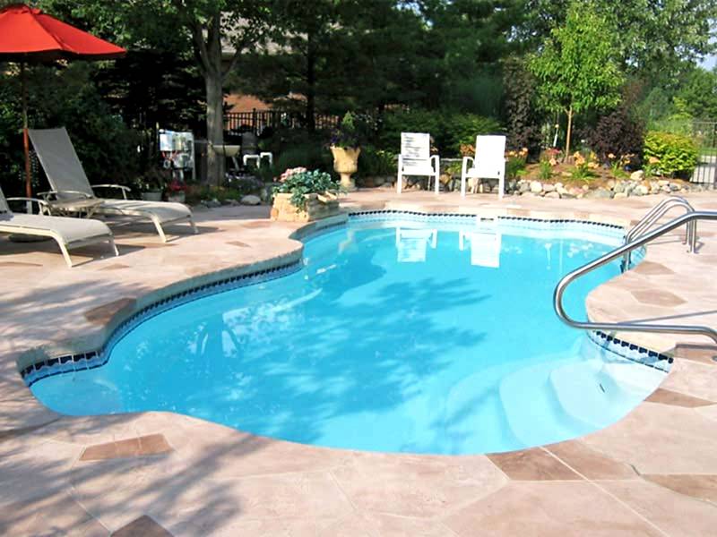 Mariner fiberglass pool