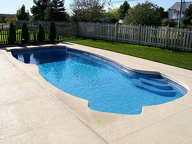 Perseus fiberglass pool