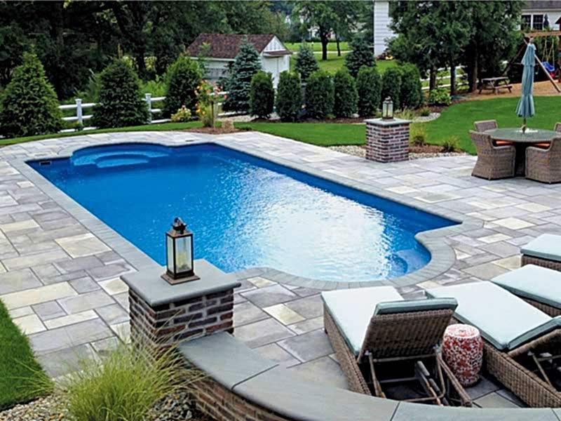 Custom Pool Designs by Blue Hawaiian